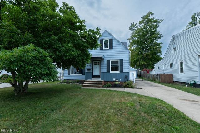 472 E 329th Street, Willowick, OH 44095