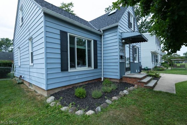 472 E 329th Street, Willowick, OH 44095