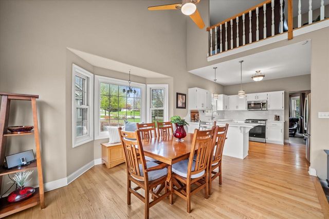 12355 Whitaker AVENUE, Greenfield, WI 53228