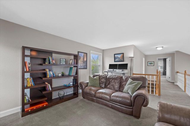 12355 Whitaker AVENUE, Greenfield, WI 53228