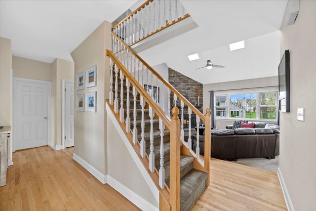 12355 Whitaker AVENUE, Greenfield, WI 53228