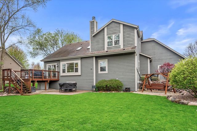 12355 Whitaker AVENUE, Greenfield, WI 53228