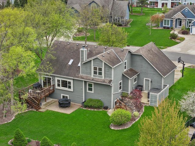 12355 Whitaker AVENUE, Greenfield, WI 53228