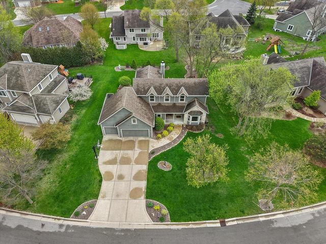 12355 Whitaker AVENUE, Greenfield, WI 53228