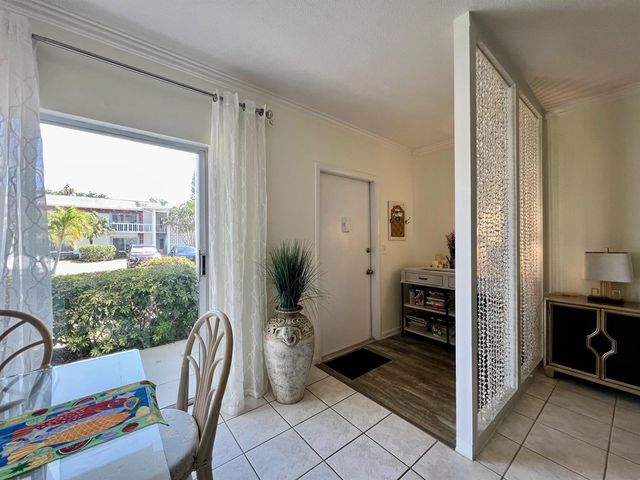 4201 S Ocean Boulevard, South Palm Beach, FL 33480