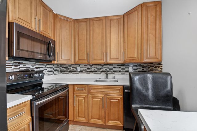 743 Burgundy P, Delray Beach, FL 33484