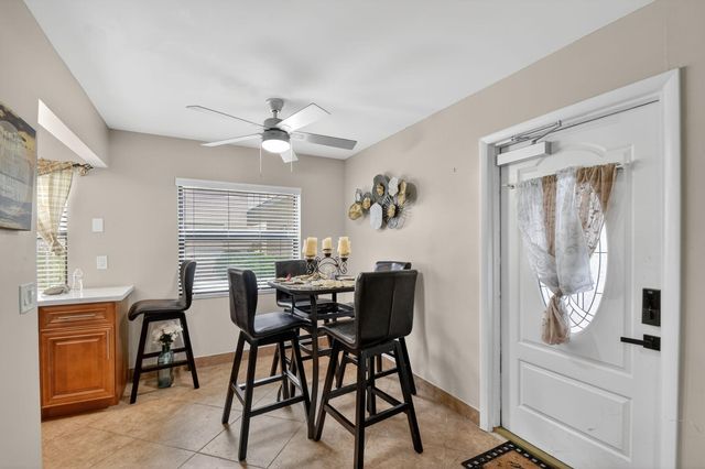 743 Burgundy P, Delray Beach, FL 33484