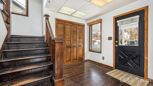 529 Harding Avenue, Kingsford, MI 49802