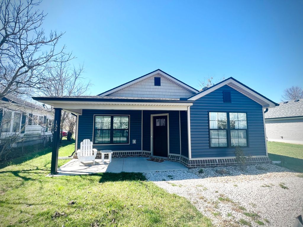 132 E Haiti Road, Berea, KY 40403