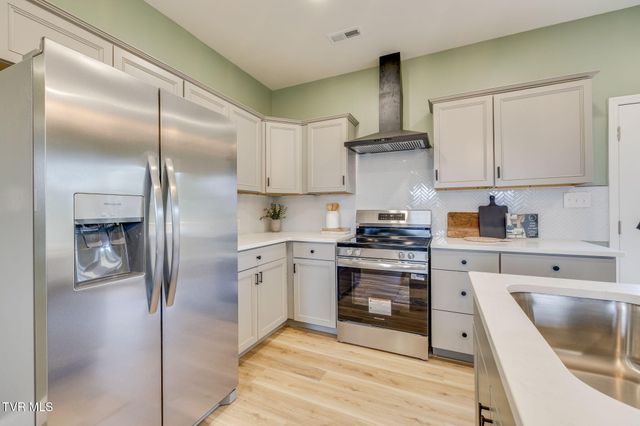 166 Ebenezer Road, Chuckey, TN 37641