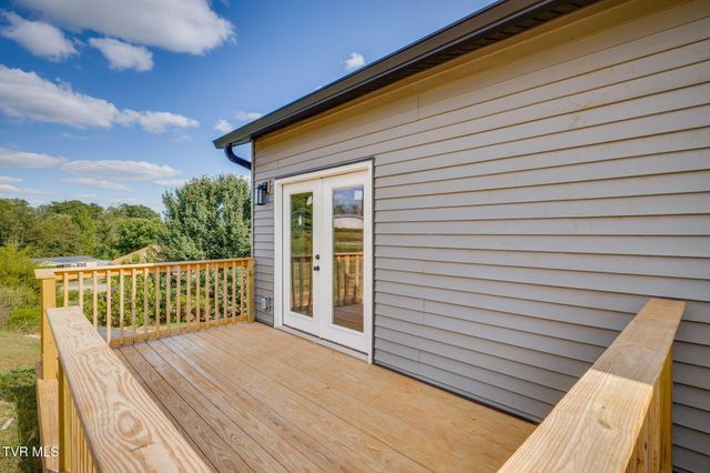 166 Ebenezer Road, Chuckey, TN 37641