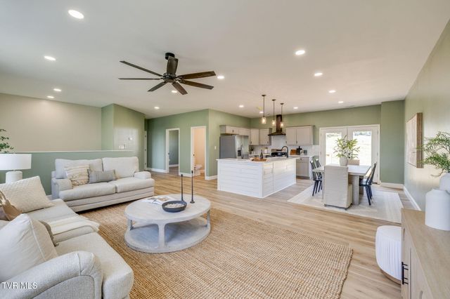 166 Ebenezer Road, Chuckey, TN 37641