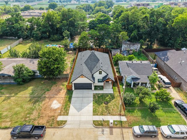 510 Paradise Street, Fort Worth, TX 76111