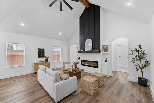 510 Paradise Street, Fort Worth, TX 76111