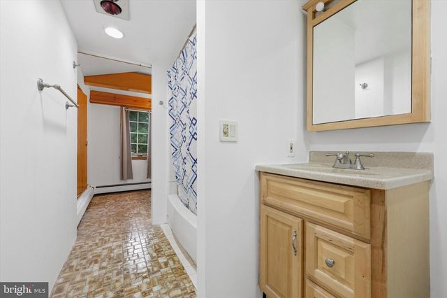 801 E PENN PINES BLVD, Aldan, PA 19018