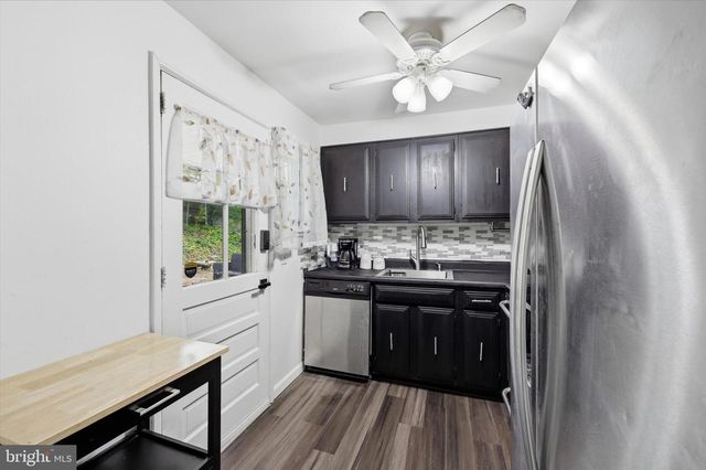 801 E PENN PINES BLVD, Aldan, PA 19018