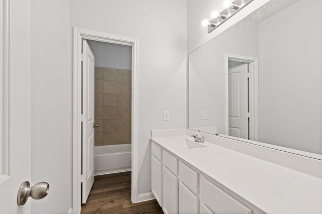 3902 Deledda Drive, Katy, TX 77493