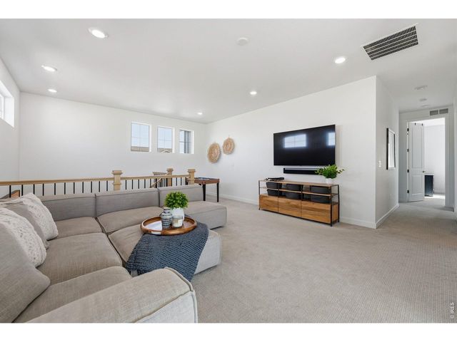 941 Wildrose Pl, Erie, CO 80516