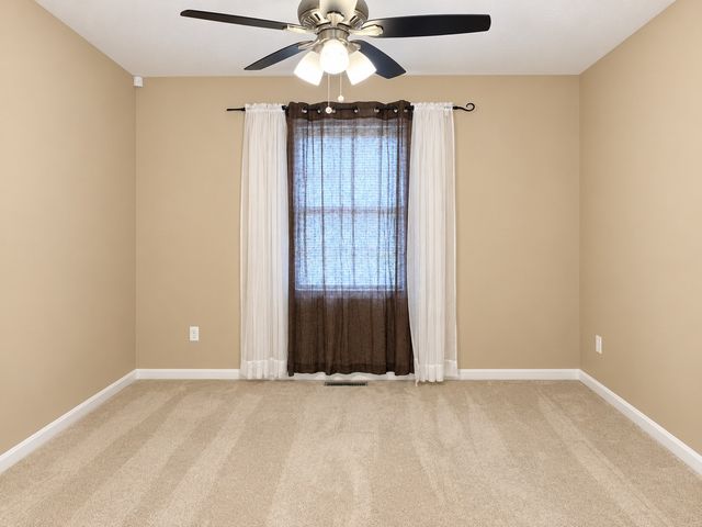 152 Sargent St, Belchertown, MA 01007