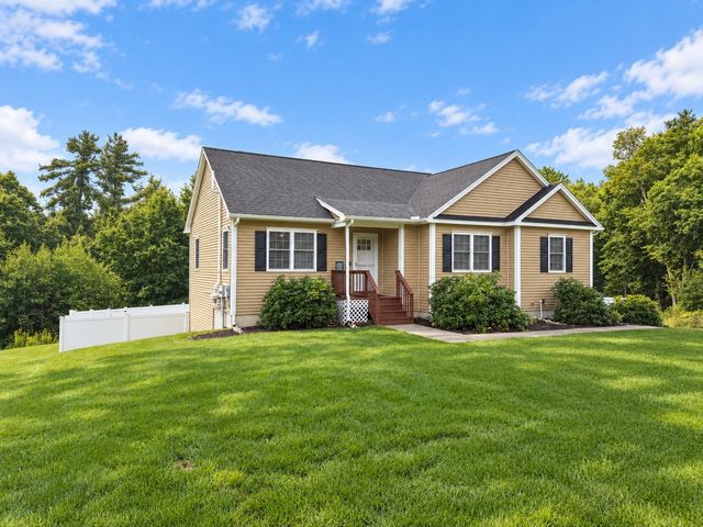 152 Sargent St, Belchertown, MA 01007