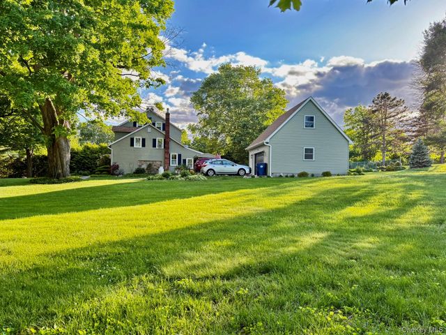 2303 Salt Point Turnpike, Clinton Corners, NY 12514