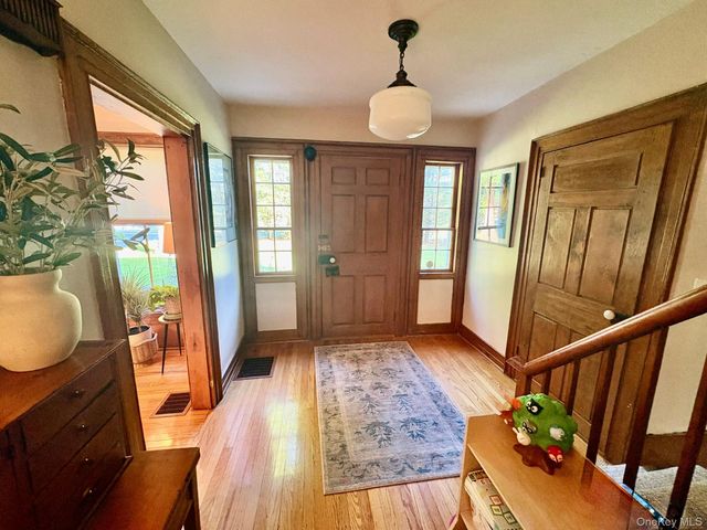 2303 Salt Point Turnpike, Clinton Corners, NY 12514