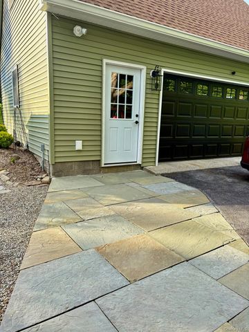 2303 Salt Point Turnpike, Clinton Corners, NY 12514