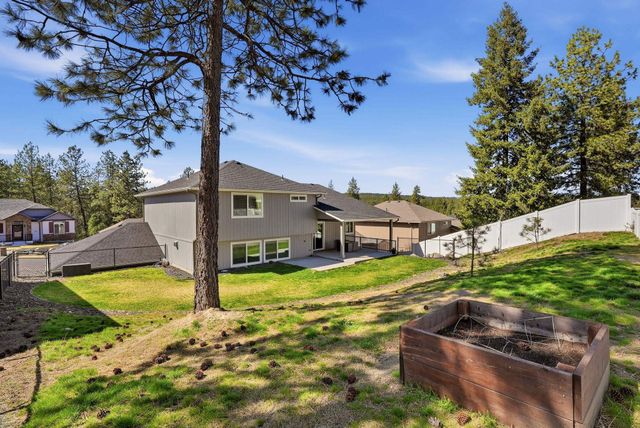 13408 N Mayfair Ln, Spokane, WA 99208