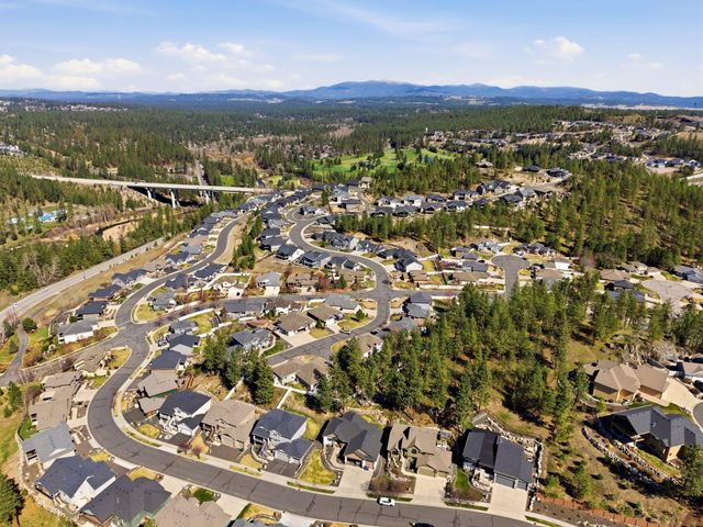 13408 N Mayfair Ln, Spokane, WA 99208