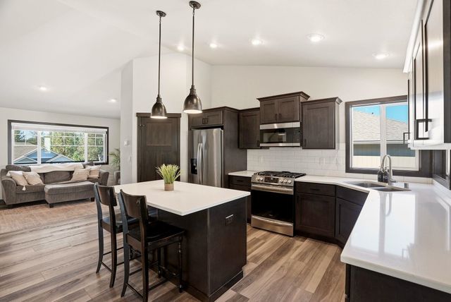 13408 N Mayfair Ln, Spokane, WA 99208