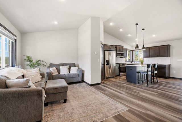 13408 N Mayfair Ln, Spokane, WA 99208