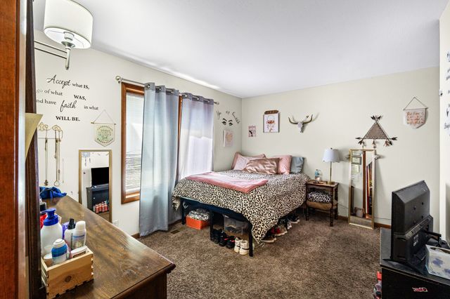 827 Crescent Dr, Cookeville, TN 38501