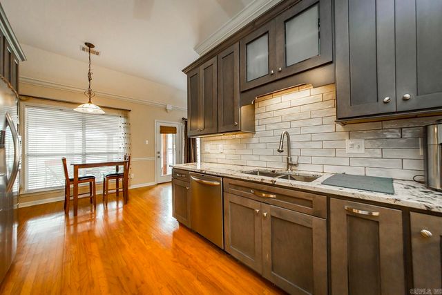 606 Bay View Court, Sherwood, AR 72120