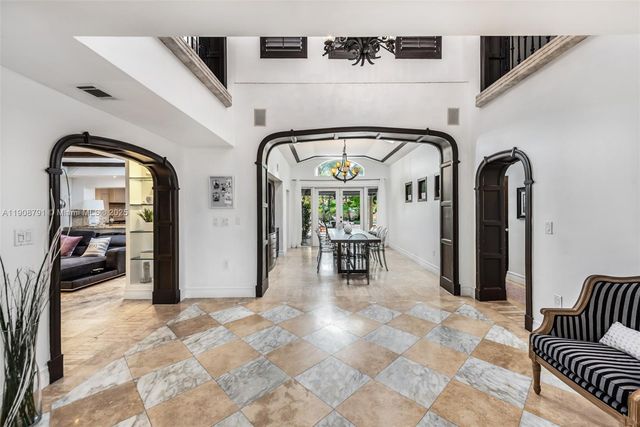 1051 NE 89th St, Miami, FL 33138