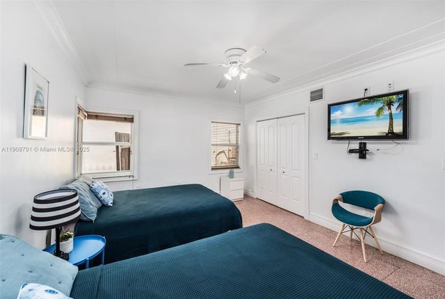 1051 NE 89th St, Miami, FL 33138