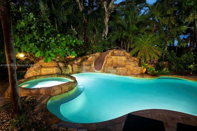 1051 NE 89th St, Miami, FL 33138