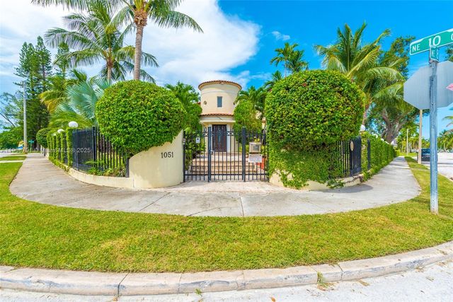 1051 NE 89th St, Miami, FL 33138