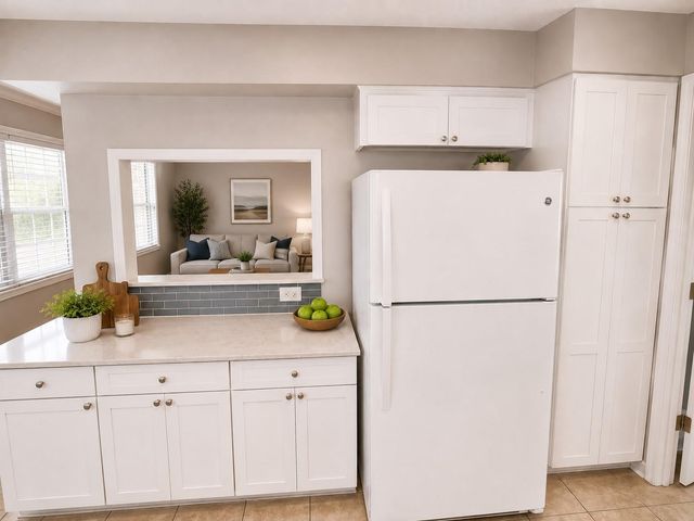 3040 Longwood Lane, Dickinson, TX 77539