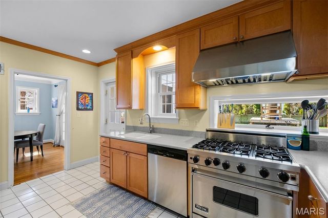 1635 Dearborn Drive, Warson Woods, MO 63122