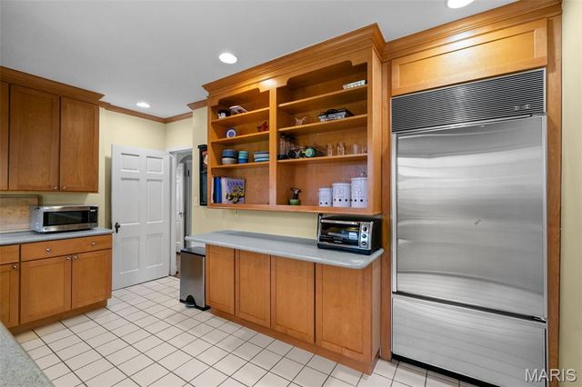 1635 Dearborn Drive, Warson Woods, MO 63122