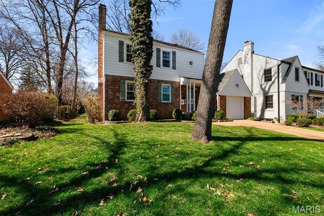 1635 Dearborn Drive, Warson Woods, MO 63122