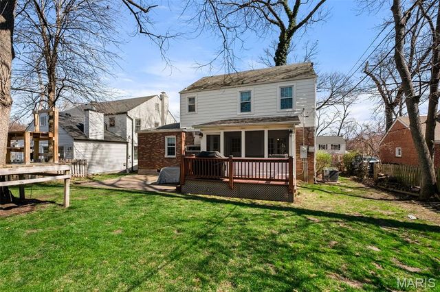 1635 Dearborn Drive, Warson Woods, MO 63122