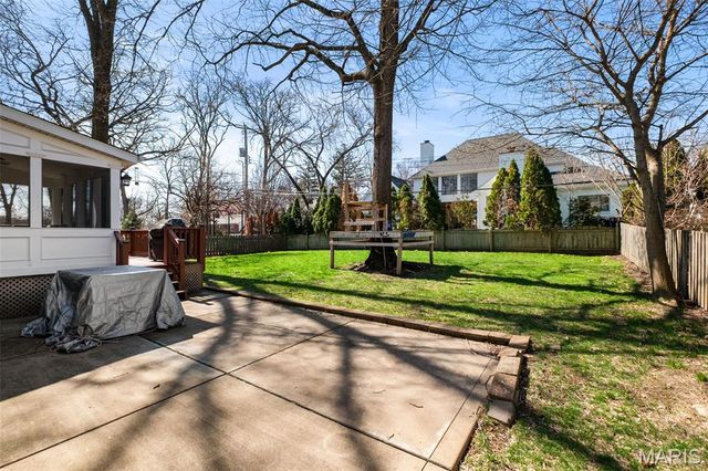 1635 Dearborn Drive, Warson Woods, MO 63122