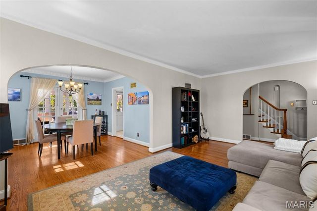 1635 Dearborn Drive, Warson Woods, MO 63122