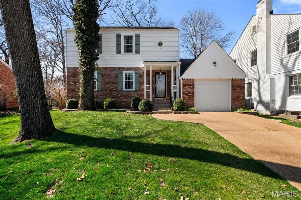 1635 Dearborn Drive, Warson Woods, MO 63122