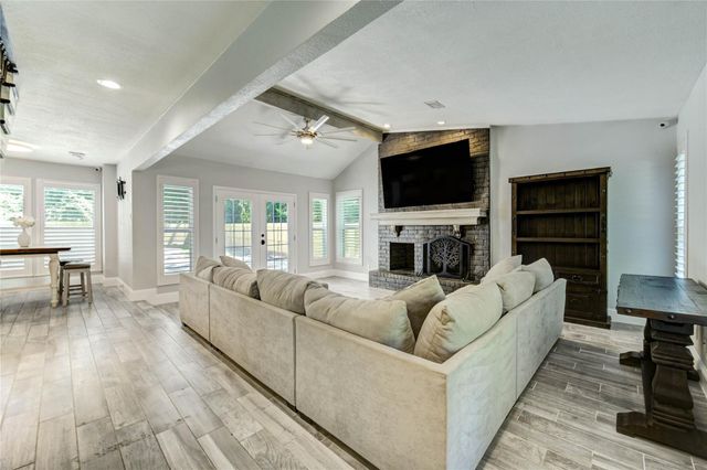 1904 Nursery Road, The Woodlands, TX 77380