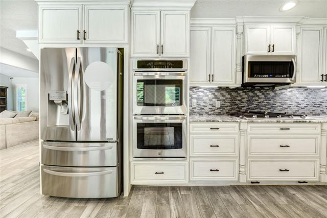 1904 Nursery Road, The Woodlands, TX 77380