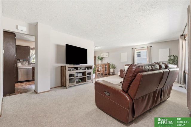 3109 N 97 Street, Omaha, NE 68134