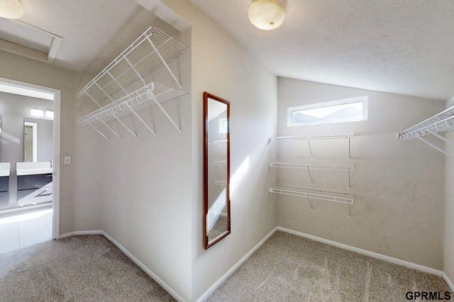 4827 S 187Th Avenue, Omaha, NE 68135