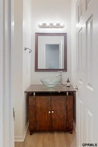 4827 S 187Th Avenue, Omaha, NE 68135